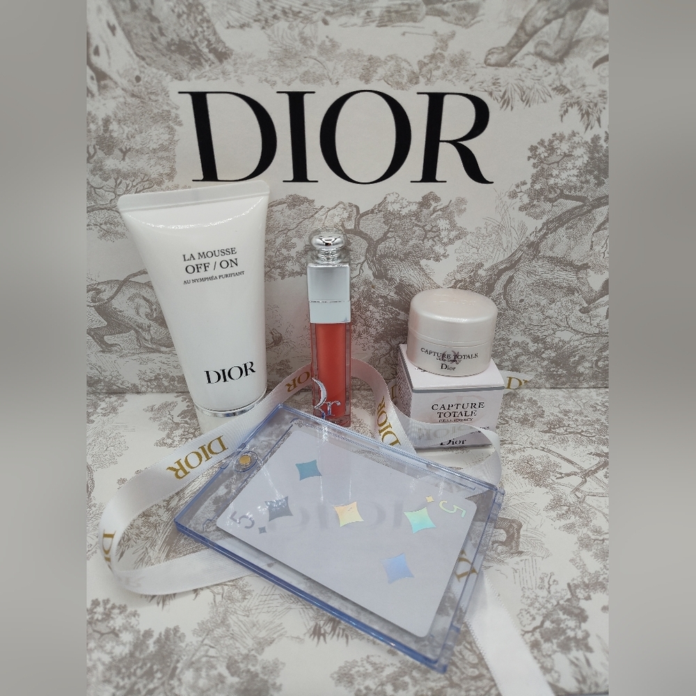 ✨ Dior Lip Glow Oil #061 Limited Edition Shimmer Pool, Skincare Minis,  Pip Card